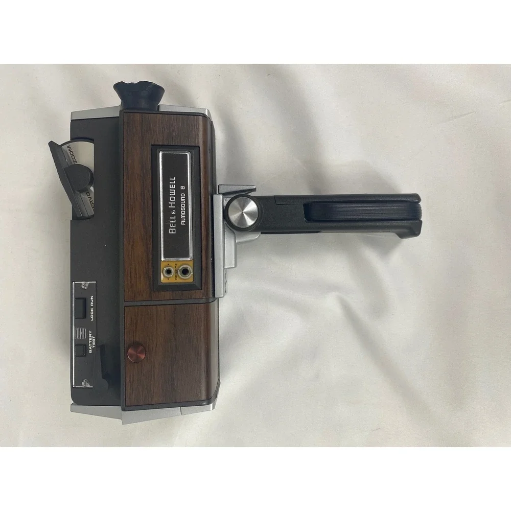 VTG‎ Bell Howell Filmosound 8 Model 442 Super 8 Camera w/ Case Movie Lite READ